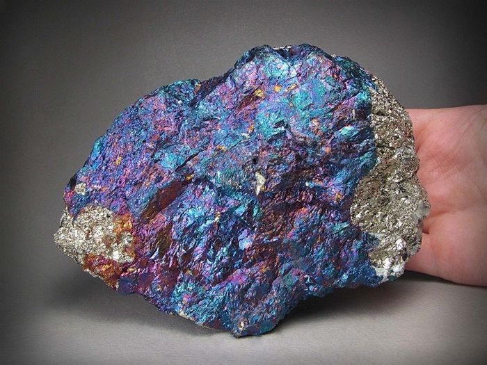 Colorfull Bornite (Peacock ore)