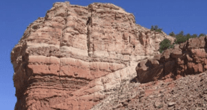 Thrust faulting of Jurassic sedimentary rock at Ketobe knob along the San Rafael swell in central Utah (Shortening occures; Davis & Reynolds 1996).