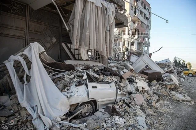 2017_terremoto_de_Kermanshah_por_Farzad_Menati_-_Sarpol-e_Zahab_(04)