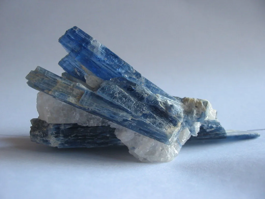 Kyanite 