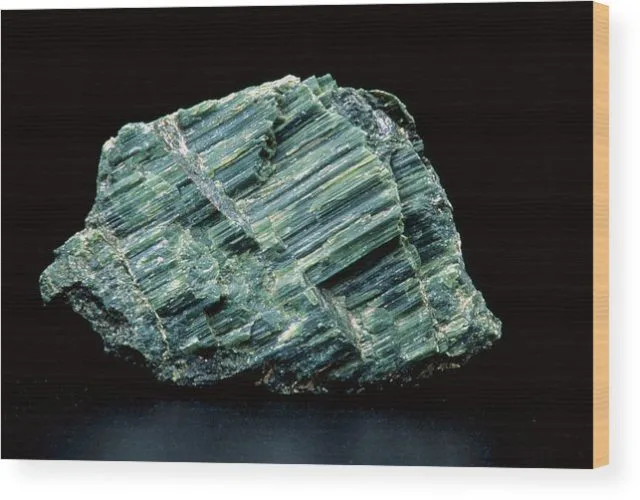 Impressão em madeira mineral com a fotografia The Mineral Talc