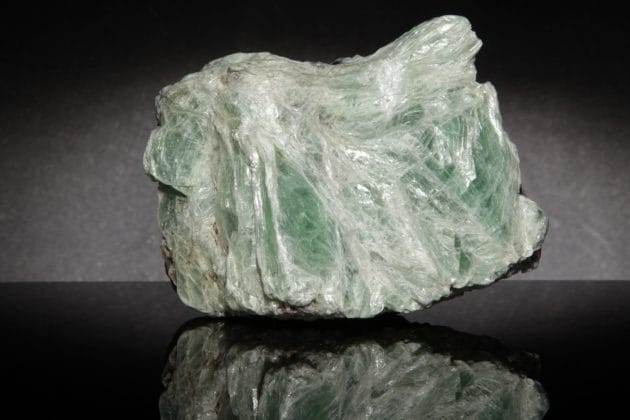 Talic Rocks Color Talc | Properties, Formation, Occurrence and Uses Area