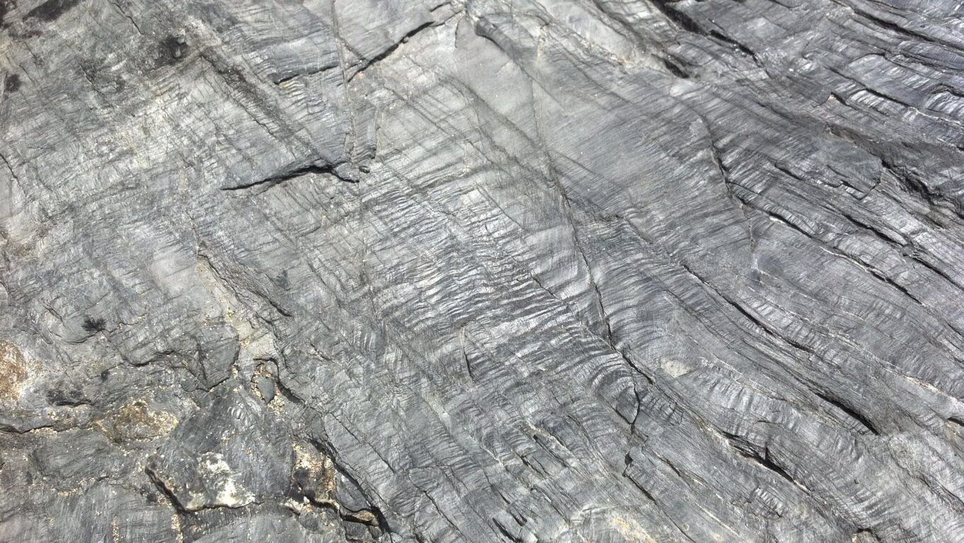 Phyllite Rock: Formation, Properties, and Metamorphic Grade