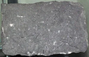 Camptonit-Lamprophyr (Mesozoikum, 100–200 Ma; Campton Falls, Grafton County
