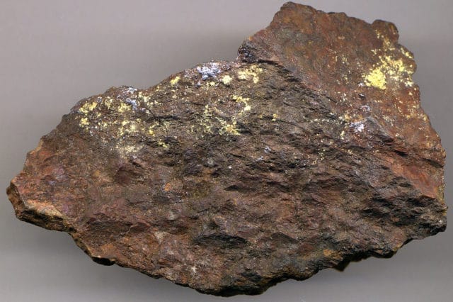 Garnetite (garnet skarn) - Kopya Garnetite (garnet skarn)