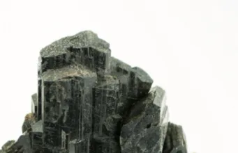 Hornblende Magnesio-Hornblende