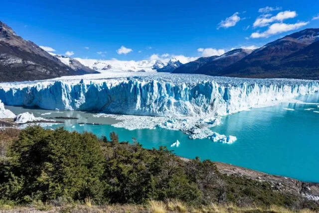 Perito-Moreno-Glacier-2-Argentine