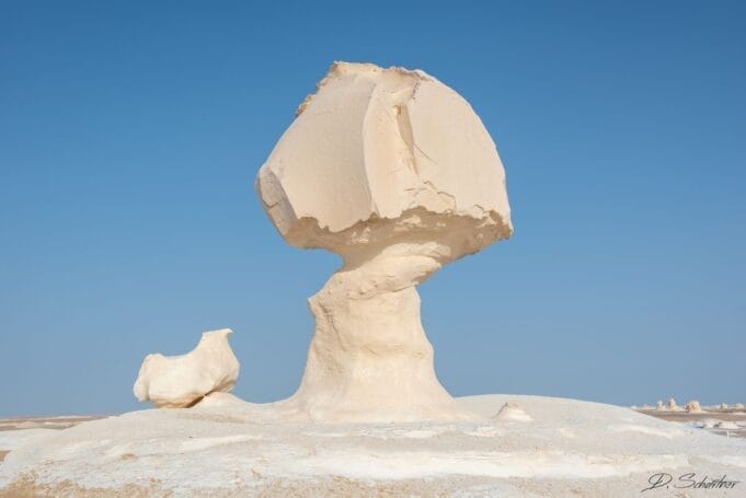 10 Incredible Rock Formations Shaped by Wind Erosion - Geology Science