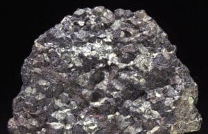 Chromium (Cr) Ore