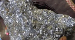 Minerai d'argent (Ag)
