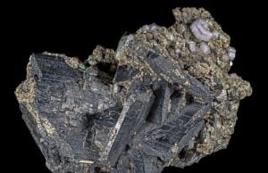 Mineral de tungsteno (W)