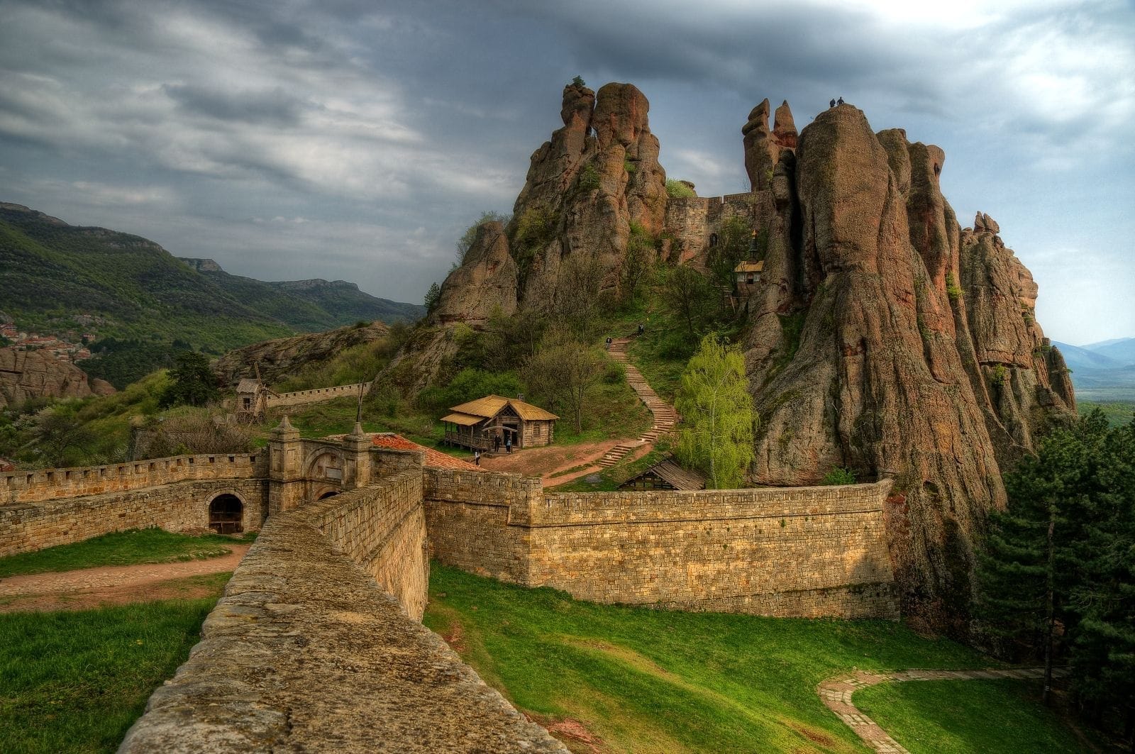 Belegarth Rocks Belogradchik Rocks or Belogradchik Cliffs | Geology, Formation