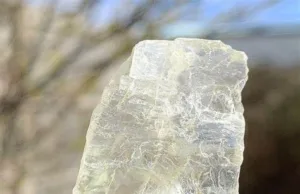 Hiddenite
