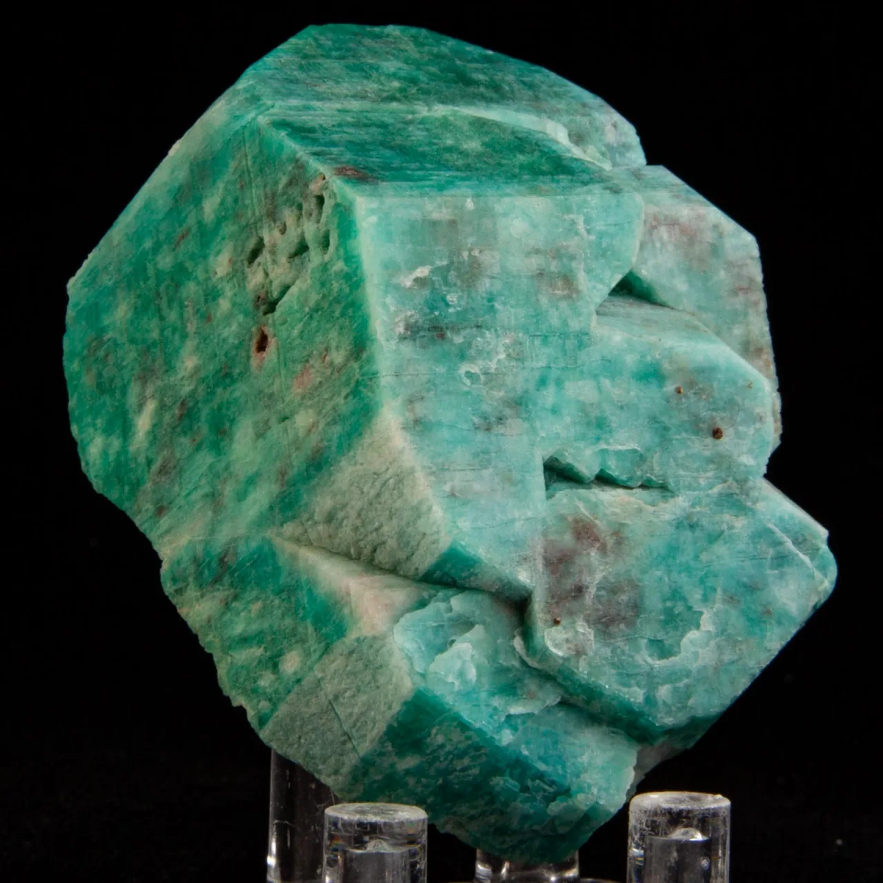 What Is Amazonite? Properties, Formation, and Uses - Geology Science