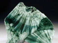 Seraphinite