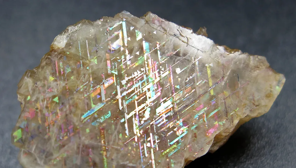 Rainbow-Lattice-Sunstone-1
