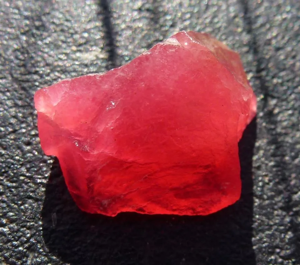 Tugtupite