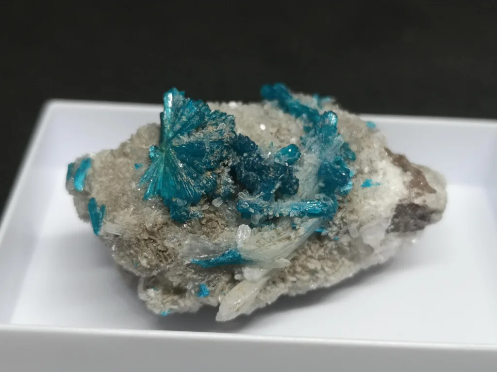 Cavansite