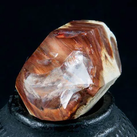 Angel Phantom Quartz (Amphibole Quartz)