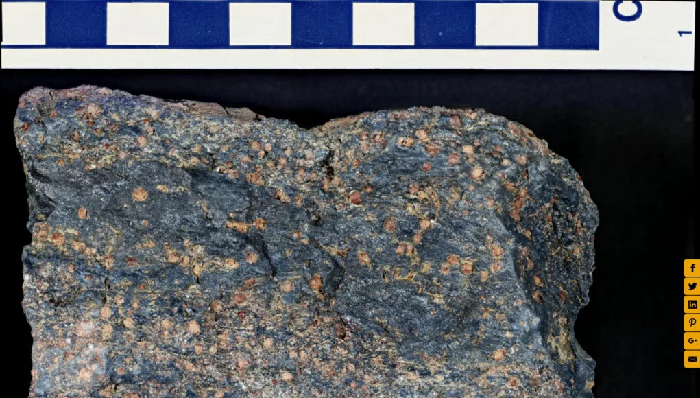 Blueschist-6