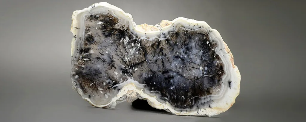 Dendritic Opal