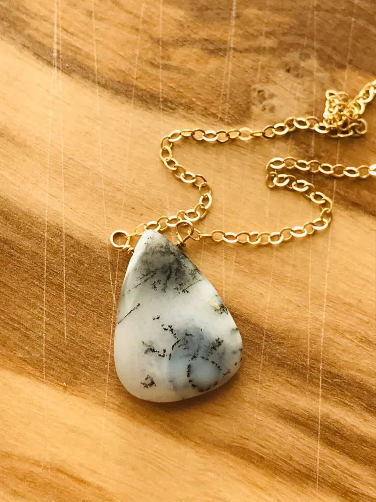 Dendritic Opal
