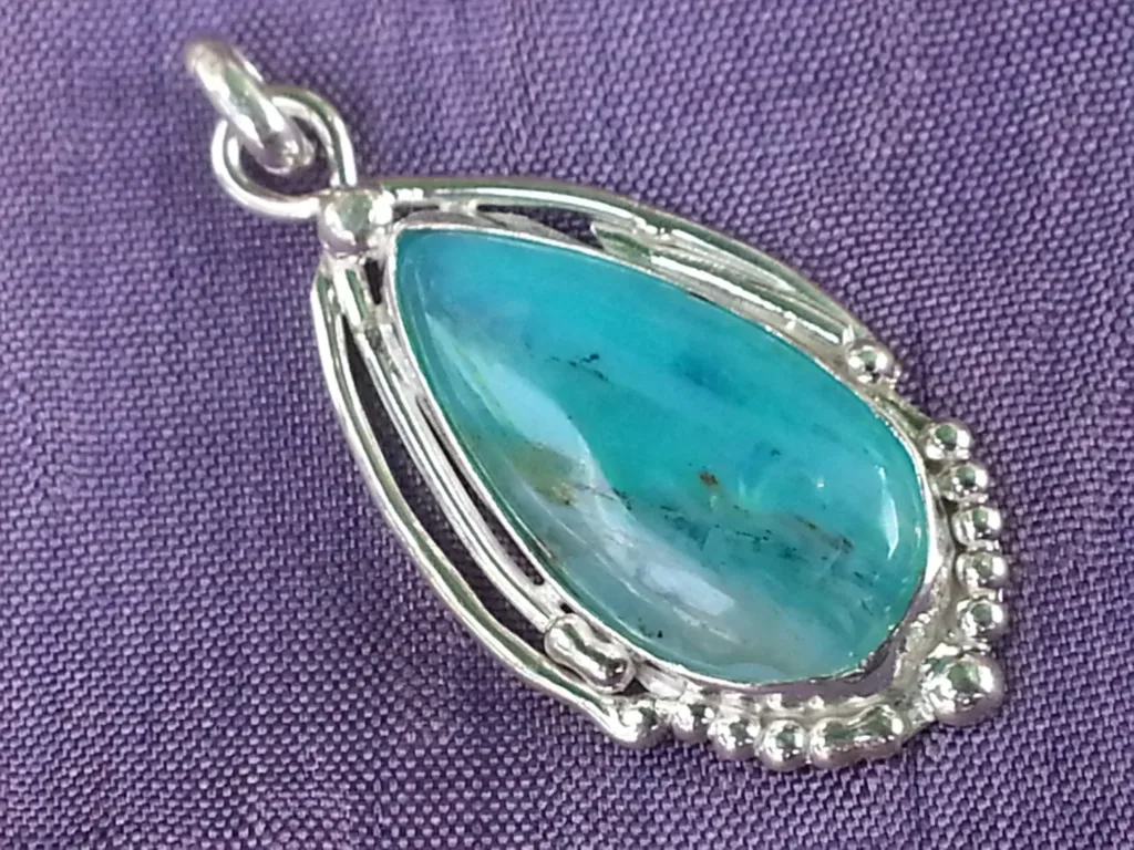 Ópalo azul andino (peruano)