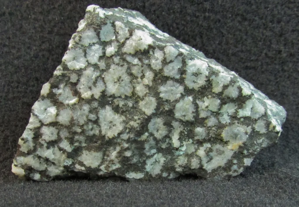 Mohawkite