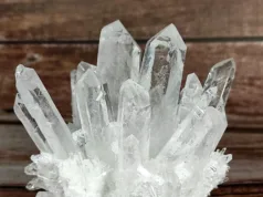 Le rôle du quartz dans la croûte terrestre