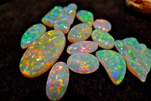 Coober-Pedy-Opal-2