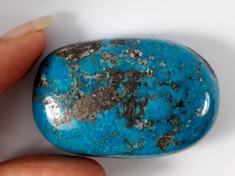 Turquoise Colcite Persian Turquoise : Properties, Formation, Uses, Locations - Geology ...