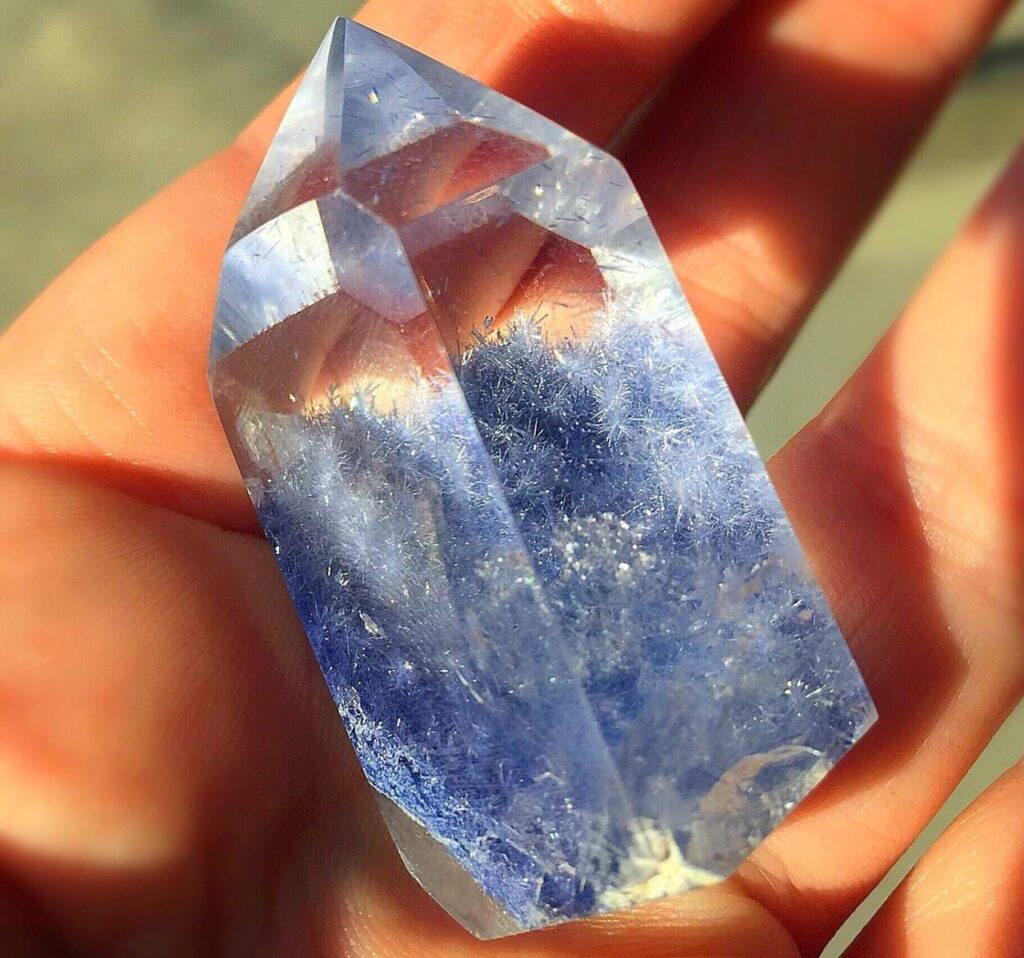 Dumortierite Quartz