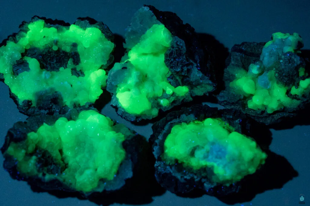 Hiyalit Opal