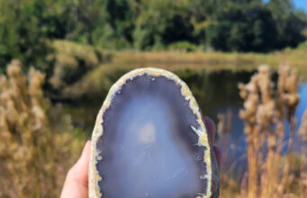 Enhydro Agate