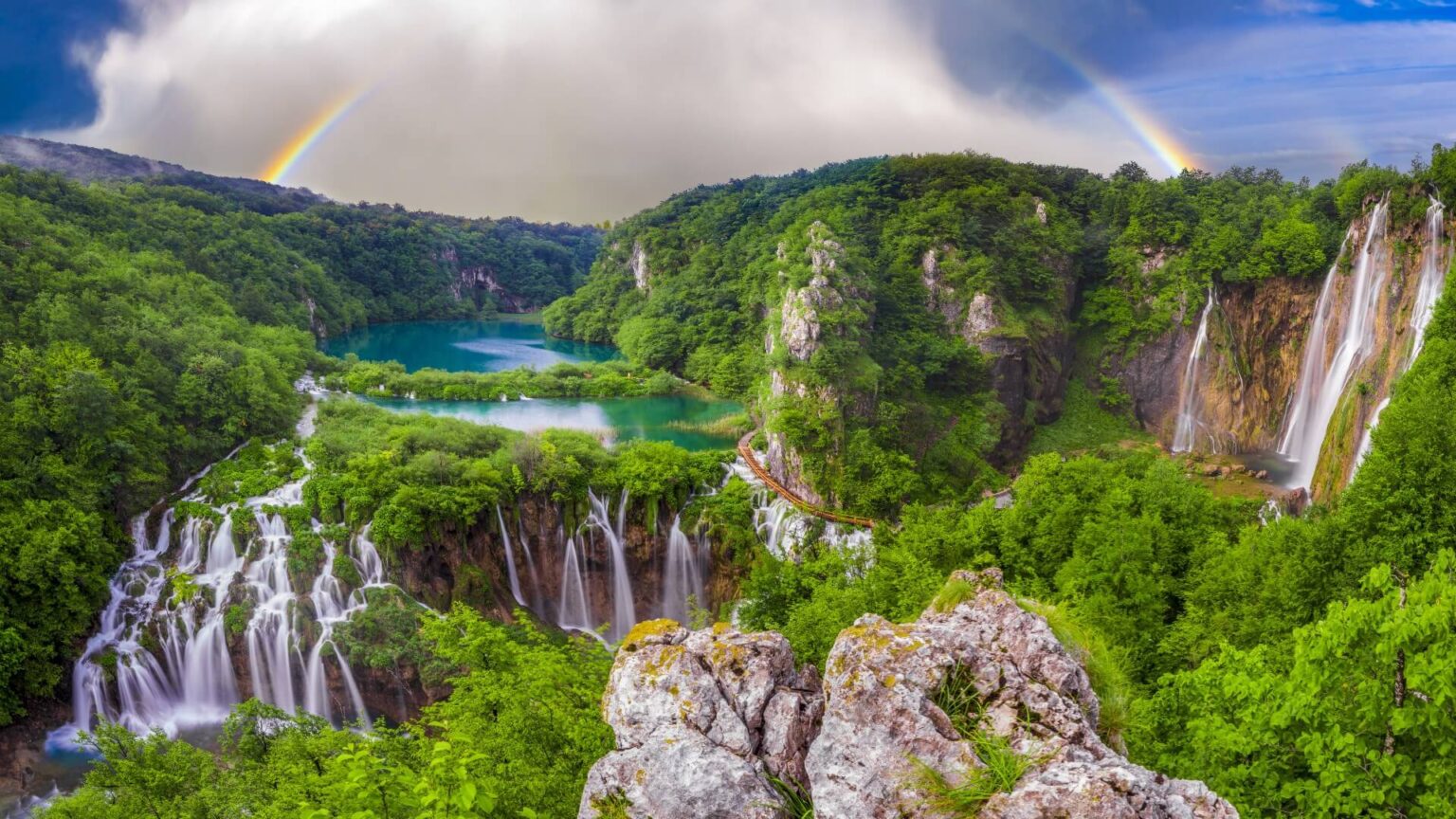 plitvice-lakes-croatia-s-unesco-gem-of-cascading-waters-and-karst