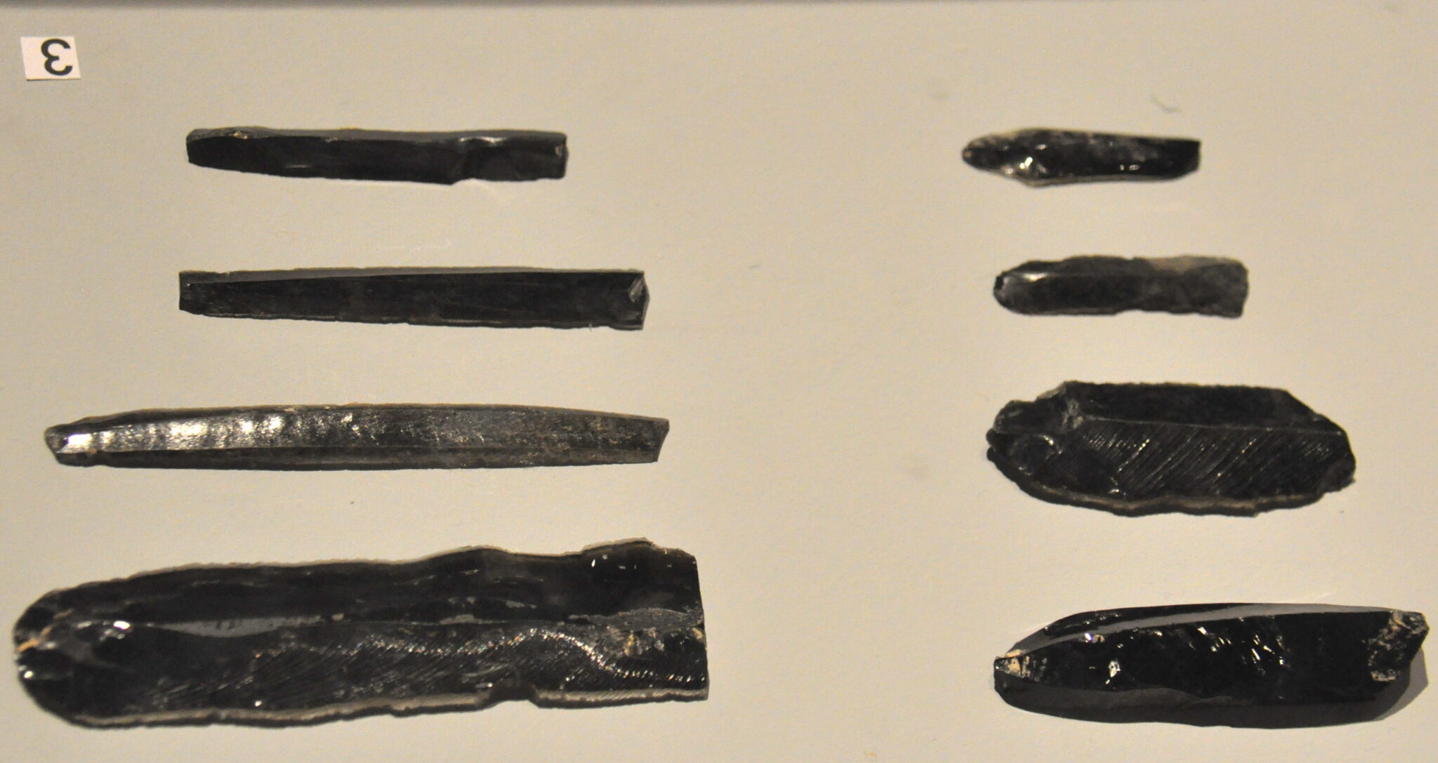 Uses of Obsidian Gemstone - Geology Science