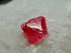 Espinela: el tesoro escondido de las piedras preciosas