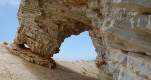 Chalk vs Limestone: Differences, Formation, Properties & Uses (Complete Guide)