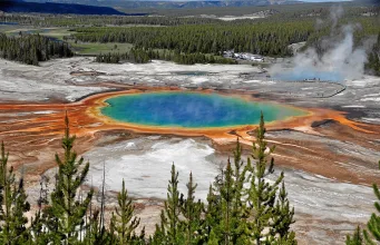 Yellowstone’s Supereruption Was Not a Single Explosion, New Evidence Suggests